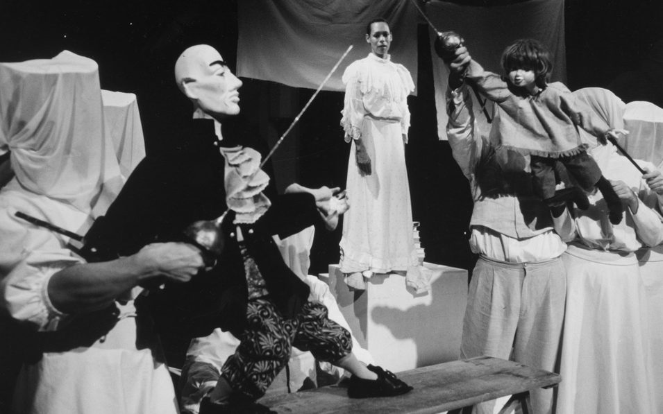 Karen Kandel (center) in a scene from Mabou Mines' PETER AND WENDY from the novel by J.M. Barrie, adapted by Liza Lorwin, directed by Lee Breuer, Yale Repertory Theatre. Photo © Richard Termine, 1998, courtesy of the Jim Henson Foundation.